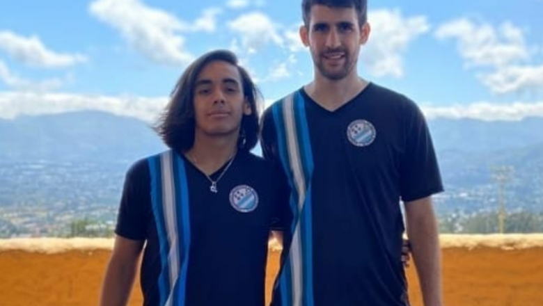 Grupo de jovenes lanza un mapa online de las canchas de squash del país