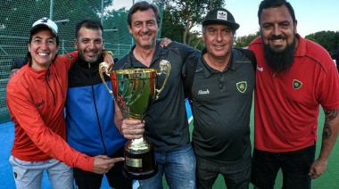 Fernando Ferrara DT de Lomas: “Ganamos el Metropolitano porque las chicas creyeron y se comprometieron en todo momento”