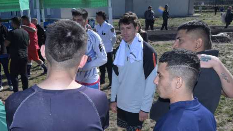 Los Caciques y la fuerza de un scrum hacia la reinserción