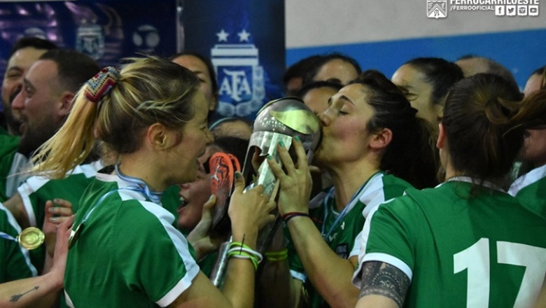 El paraiso del eterno verdor: Ferro campeon