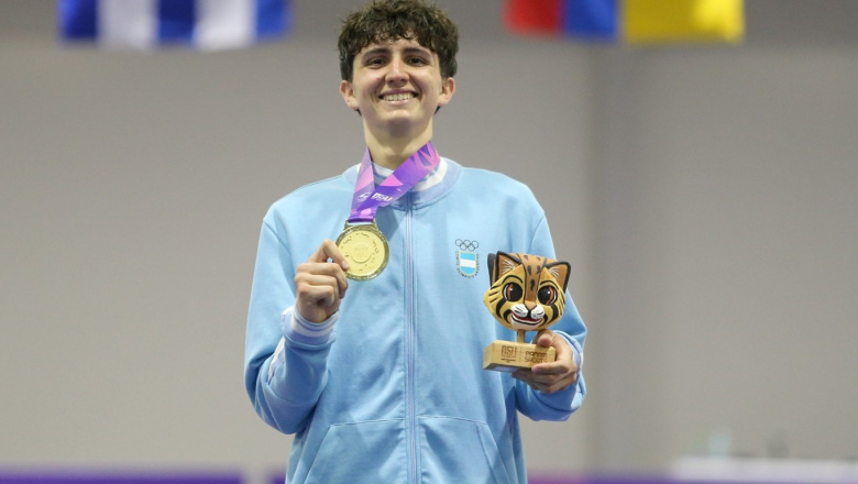 Un puño al destino y un abrazo a la historia. ¡Ignacio Espínola fue oro en Asunción 2025!