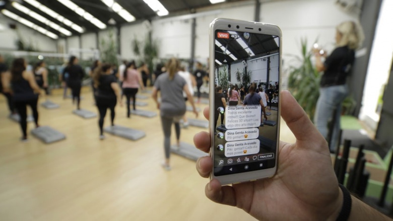 En Uruguay, un gimnasio les obsequia una guía de ejercicios a quienes entran a averiguar y no se inscriben