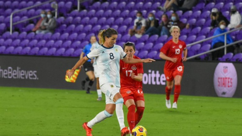La cara de Argentina se pinto con los colores de la tristeza