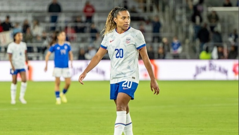 Ocho millones que cambian el juego: jugadora brasileña firma el mayor contrato del fútbol femenino