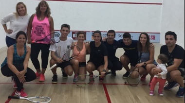 Comienza el Primer Encuentro femenino de squash en Esquel