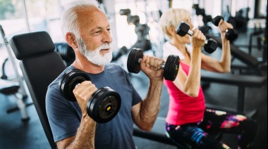 ¡A mover el cuerpo! Profesionales de la salud recomiendan actividad física a partir de los 60 años