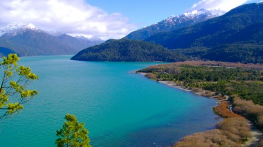 La competencia de los sueños: el Parque Nacional Lago Puelo tendrá en sus aguas el Desafio del Lago