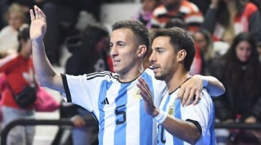 La vida es fiesta: la Selección Argentina volvió al país con toda la carga y derrotó dos veces a Vietnam