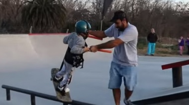 “Adaptados sin límites”, un documental que cuenta la historia de un niño con discapacidad motriz y su fiel compañera, una skate