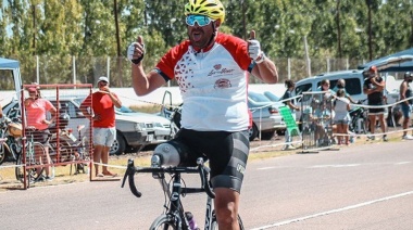 Federico Arrieta perdió una de sus piernas en un accidente y hoy triunfa en el ciclismo adaptado