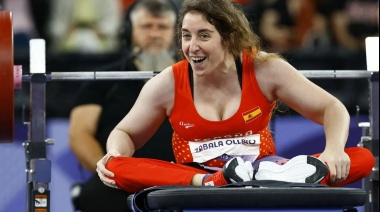 Atleta con cáncer gana la medalla a la vida en Paris