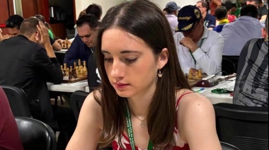 La reina avanza sin caer: Candela Francisco, campeona continental