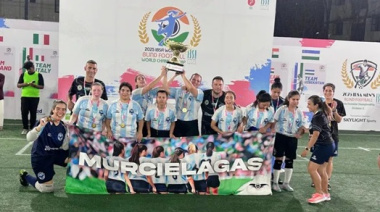 Invencibles otra vez: Las Murciélagas, bicampeonas del mundo