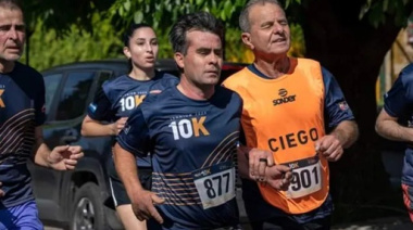 El rosarino que convirtió la pérdida de la visión en un camino de superación