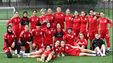 La selección femenina de Afganistán vuelve a escena tras años de exilio y resistencia
