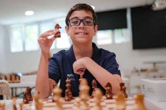 Brilla como el Oro: a sus 10 años, Faustino se convirtió en Maestro Internacional