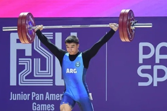 La gloria se mide en kilos, pero se levanta con coraje. ¡Diego Turner es plata en Asunción 2025!