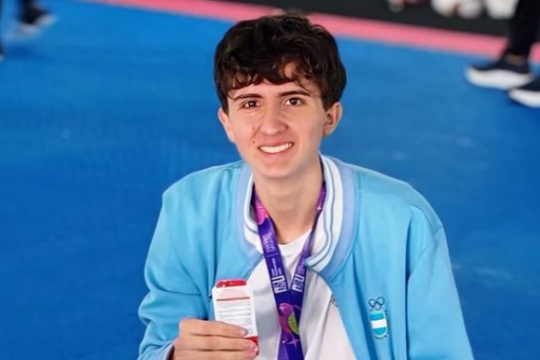 Ignacio Espínola abre su camino en el tatami con la guardia alta y el corazón firme