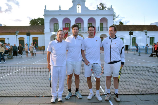 El Cabildo de Luján se transformó en cancha y la historia volvió a ponerse en juego