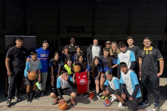 Un trabajo conjunto busca garantizar acceso gratuito al básquet en barrios populares