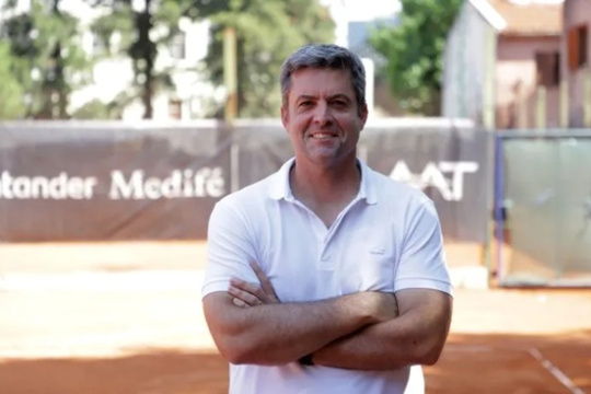 Ocho años de gestión y un proyecto que quiere seguir en cancha