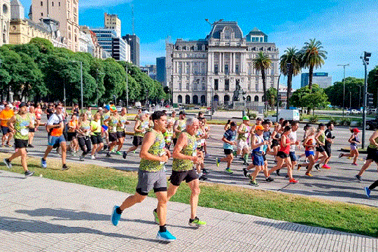 El corazón de Buenos Aires late al ritmo de la San Silvestre